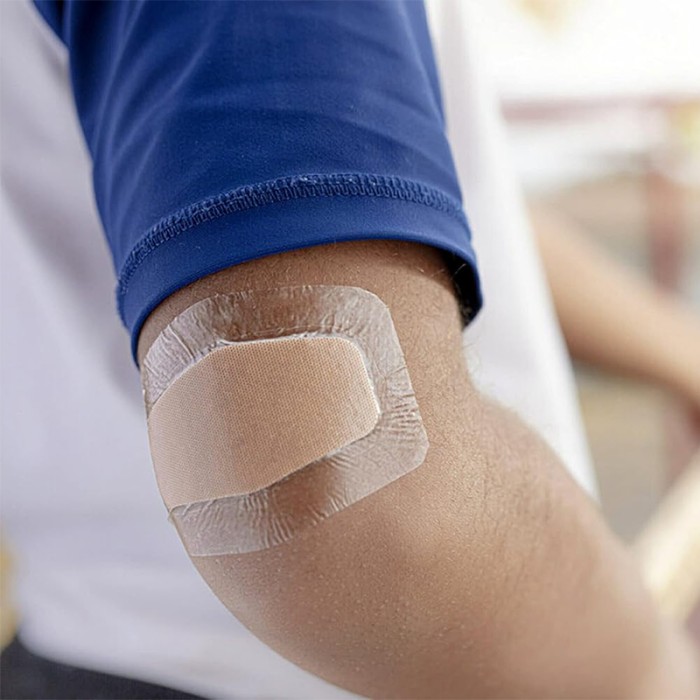 Nexcare Aqua Clear Maxi Waterproof Bandages, G, 60mm X 88mm, 10/Pack