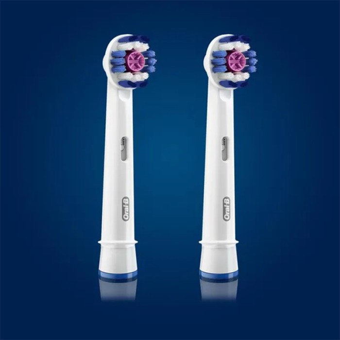 Oral B 3D White Brush Heads for Advanced Cleaning & Whitening, Pack of 2