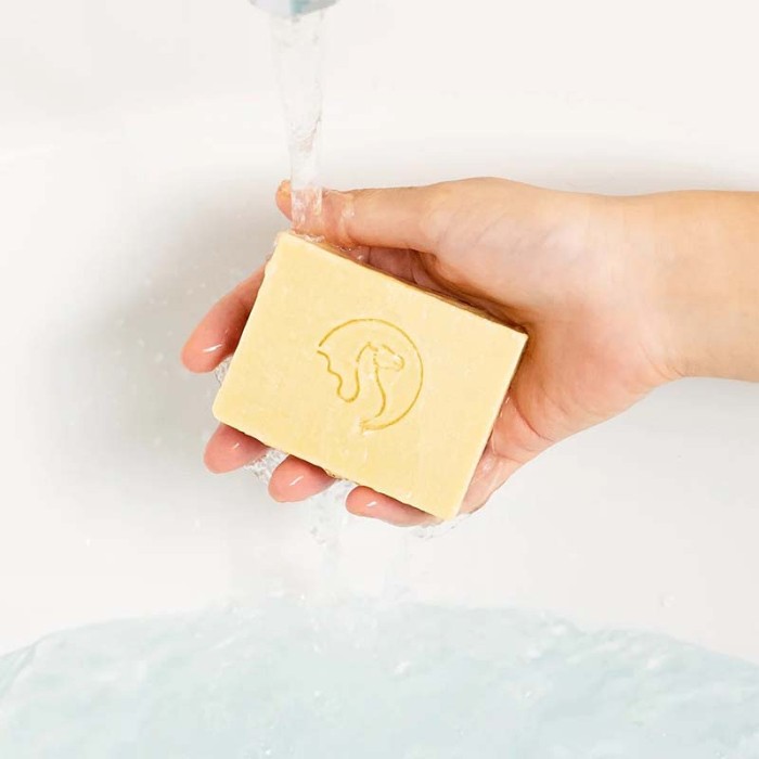 The Camel Soap Factory Lavender & Rose Geranium Castile Soap Bar 95g