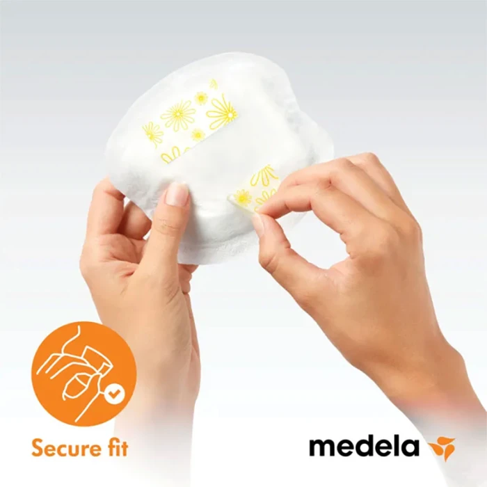 Medela Safe & Dry Disposable Nursing Pads 30 pcs