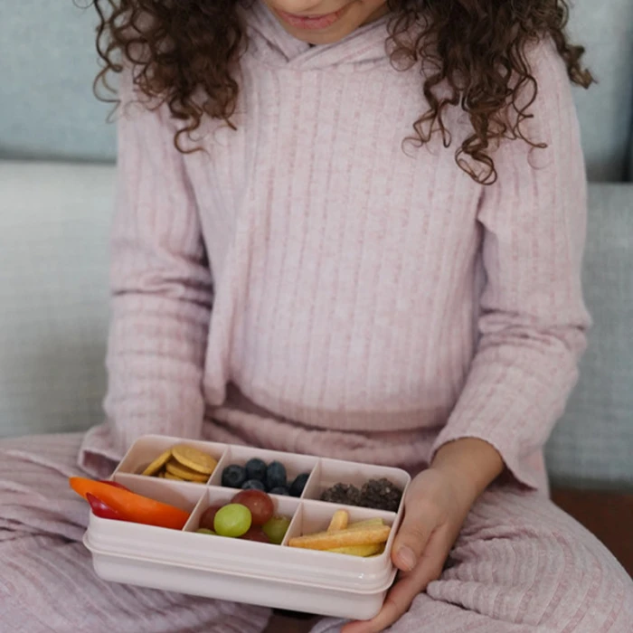 Melii - Snackle Box Mini 4 oz Pink